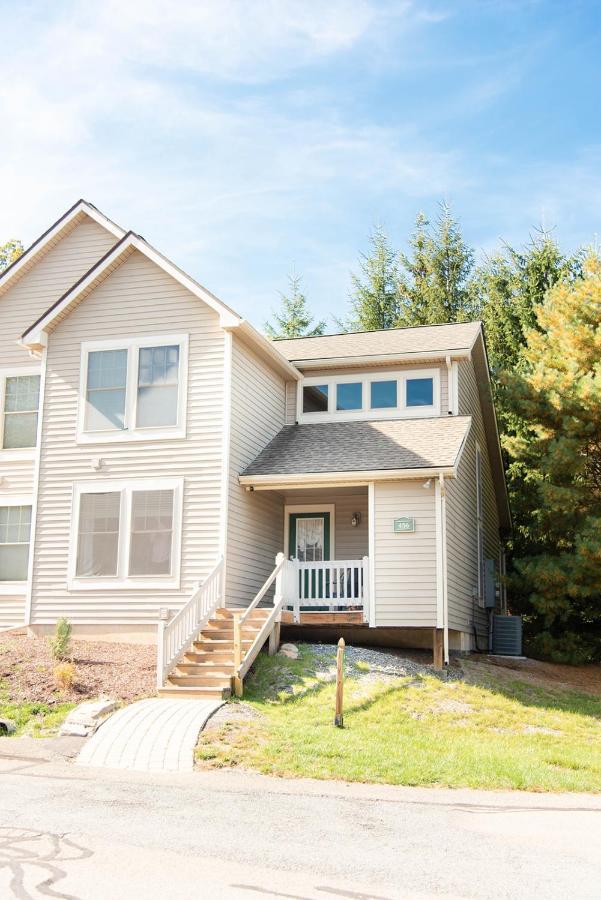 Camelback Private Home Located Behind Waterpark & Ski Lift Tannersville Exterior photo