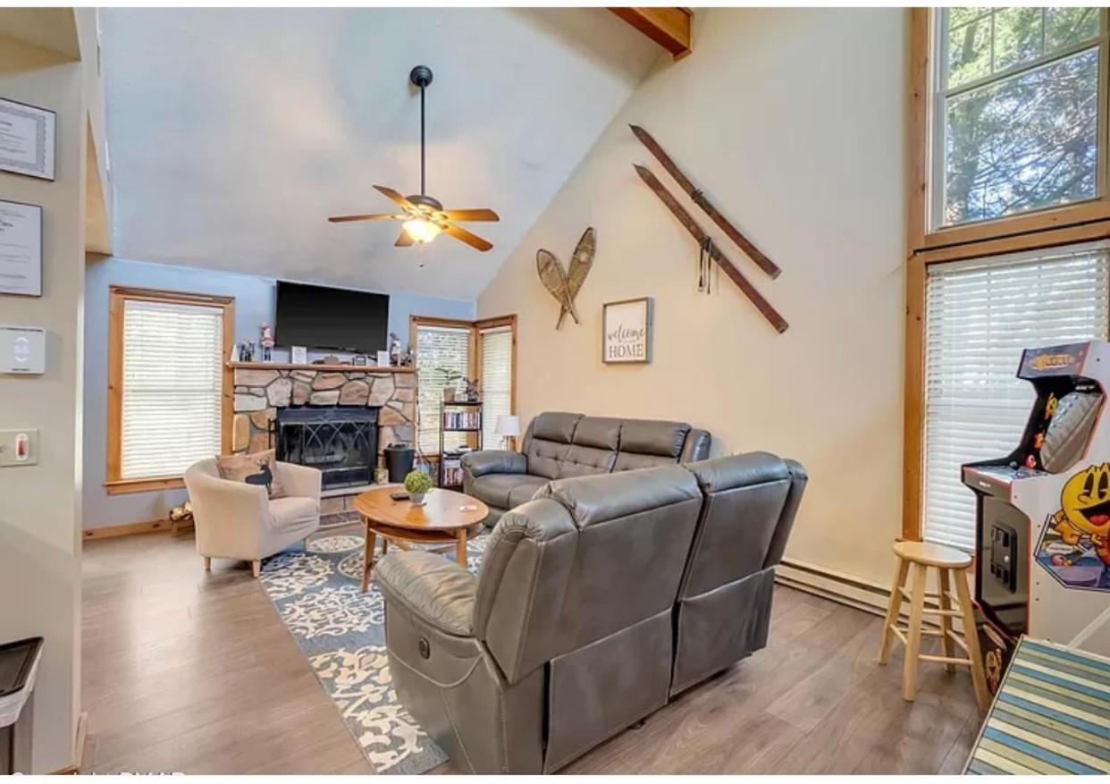 Camelback Private Home Located Behind Waterpark & Ski Lift Tannersville Exterior photo